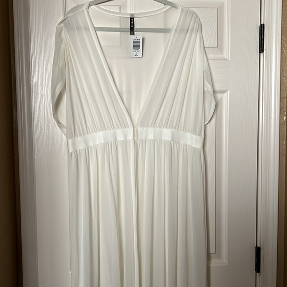 Torrid Coverup Kimono - Picture 9 of 9